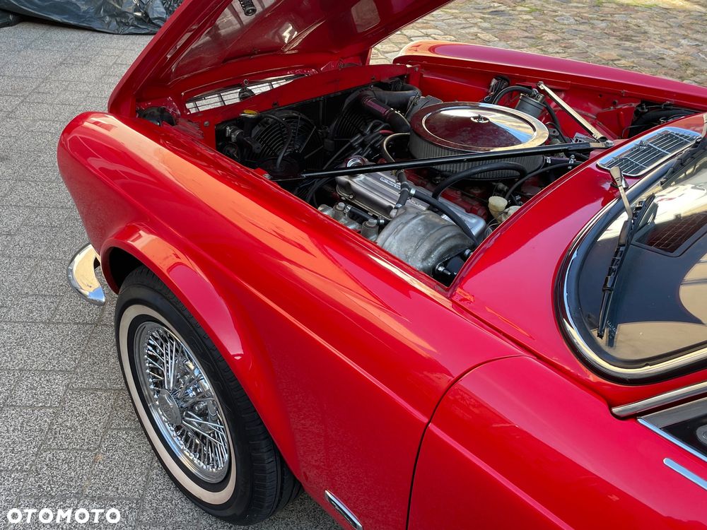 Jaguar XJ - 12