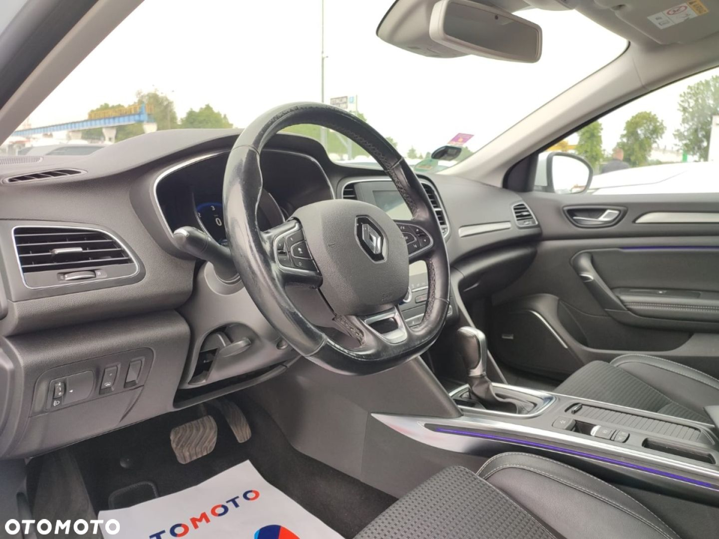 Renault Megane - 5