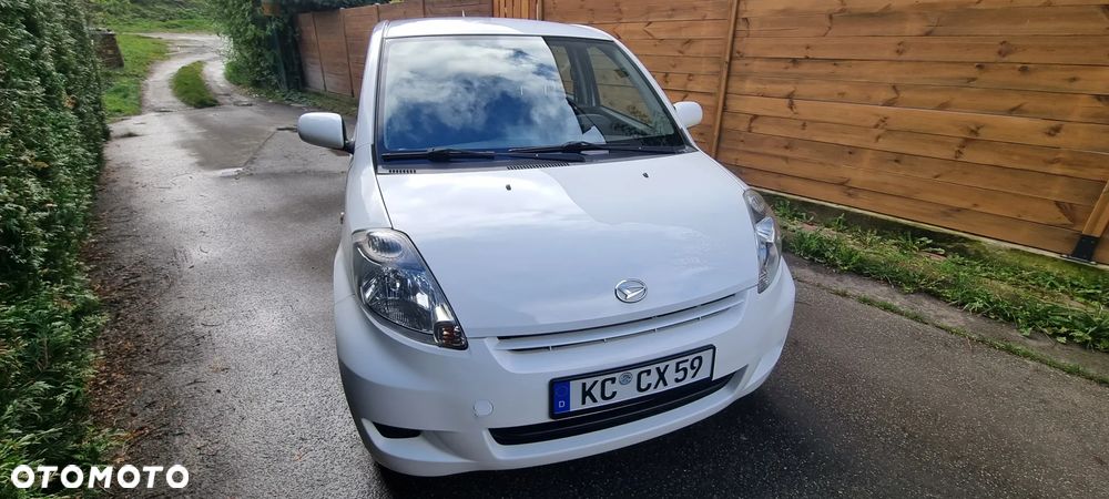 Daihatsu Sirion 1.3 CooLine - 2