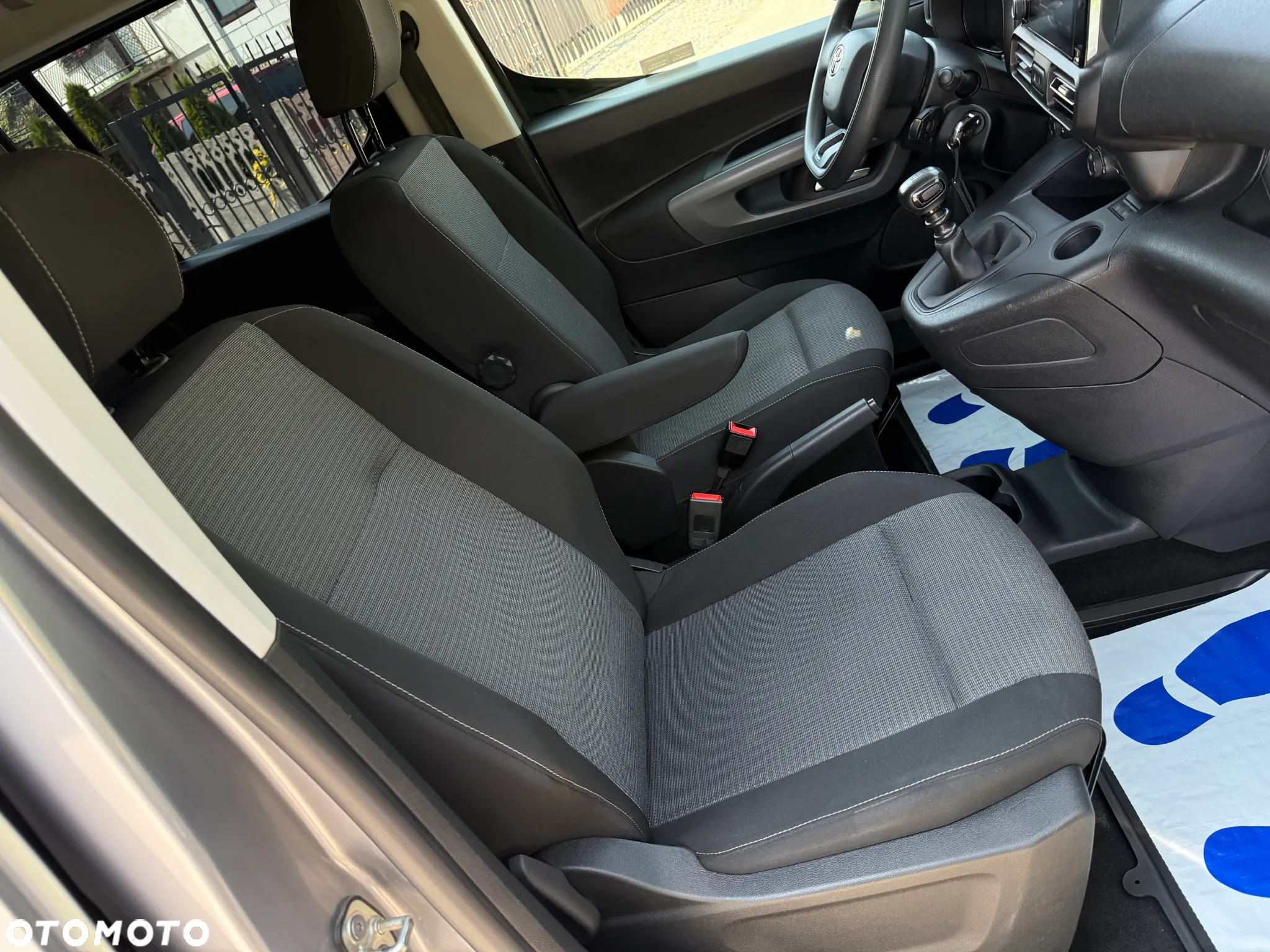 Toyota Proace City Verso Long 1.5 D-4D Business - 17