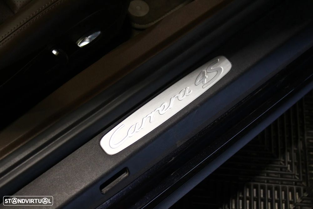 Porsche 911 (991) Carrera 4S Cabriolet PDK - 18