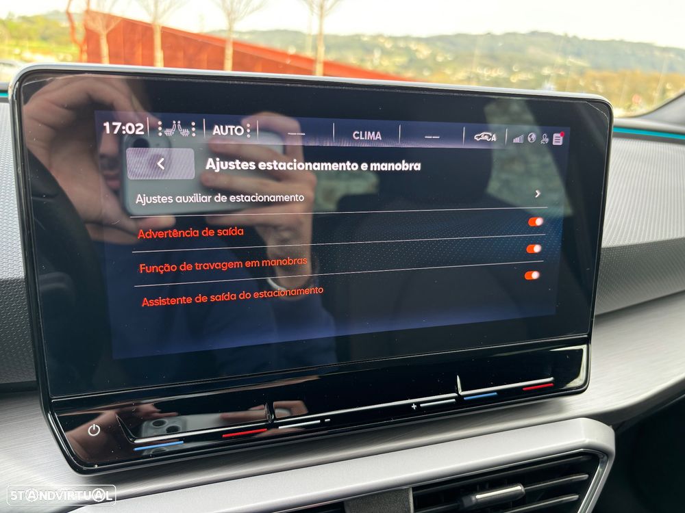 SEAT Leon 1.4 e-Hybrid DSG FR Plus - 52