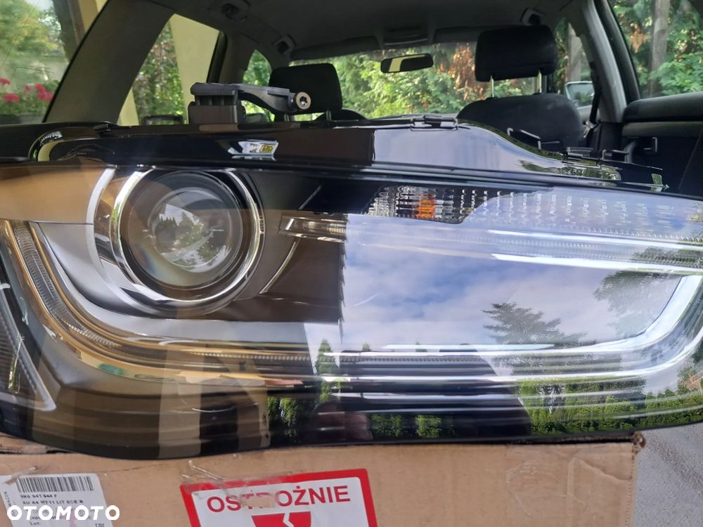 Nowa nieużywana oryginalna Aso lampa przednia prawa Audi A4 B8 lift biksenon neon led. Kod producenta:8KO 941 044 F - 7