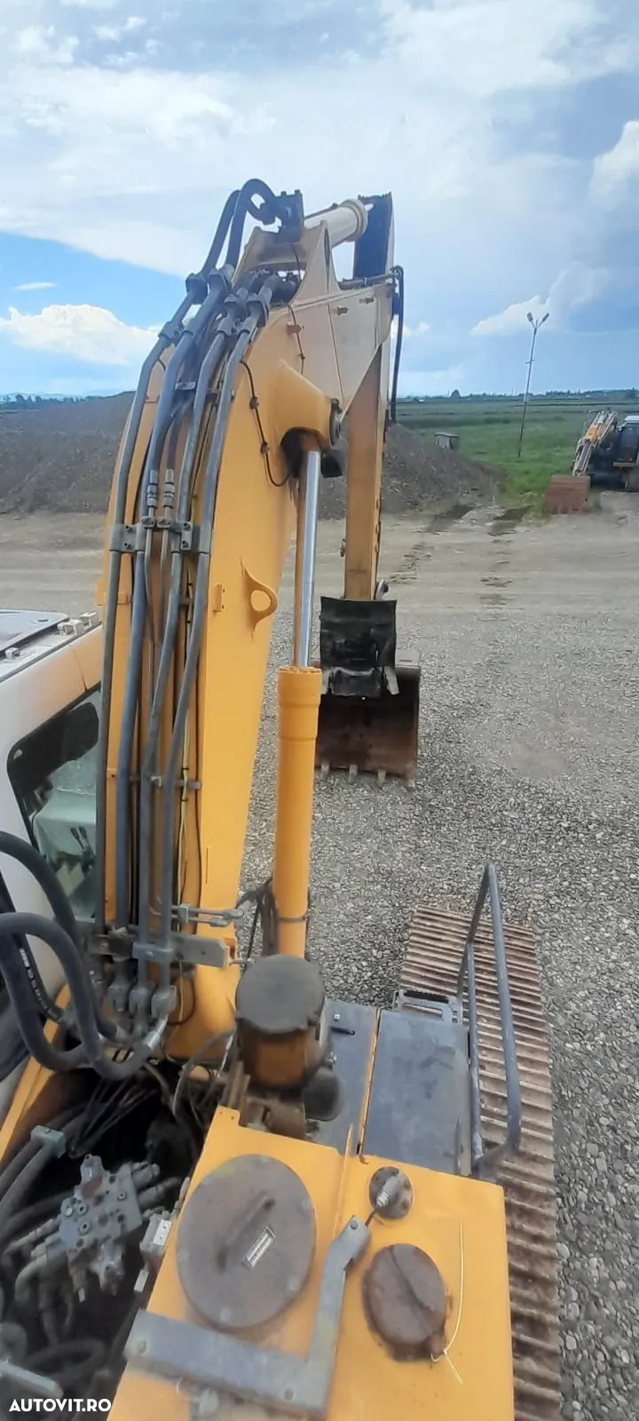 Liebherr R914B HDSL - 17