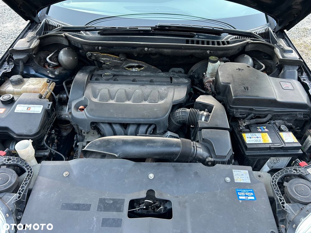 Citroën C5 2.0 16V Confort - 24