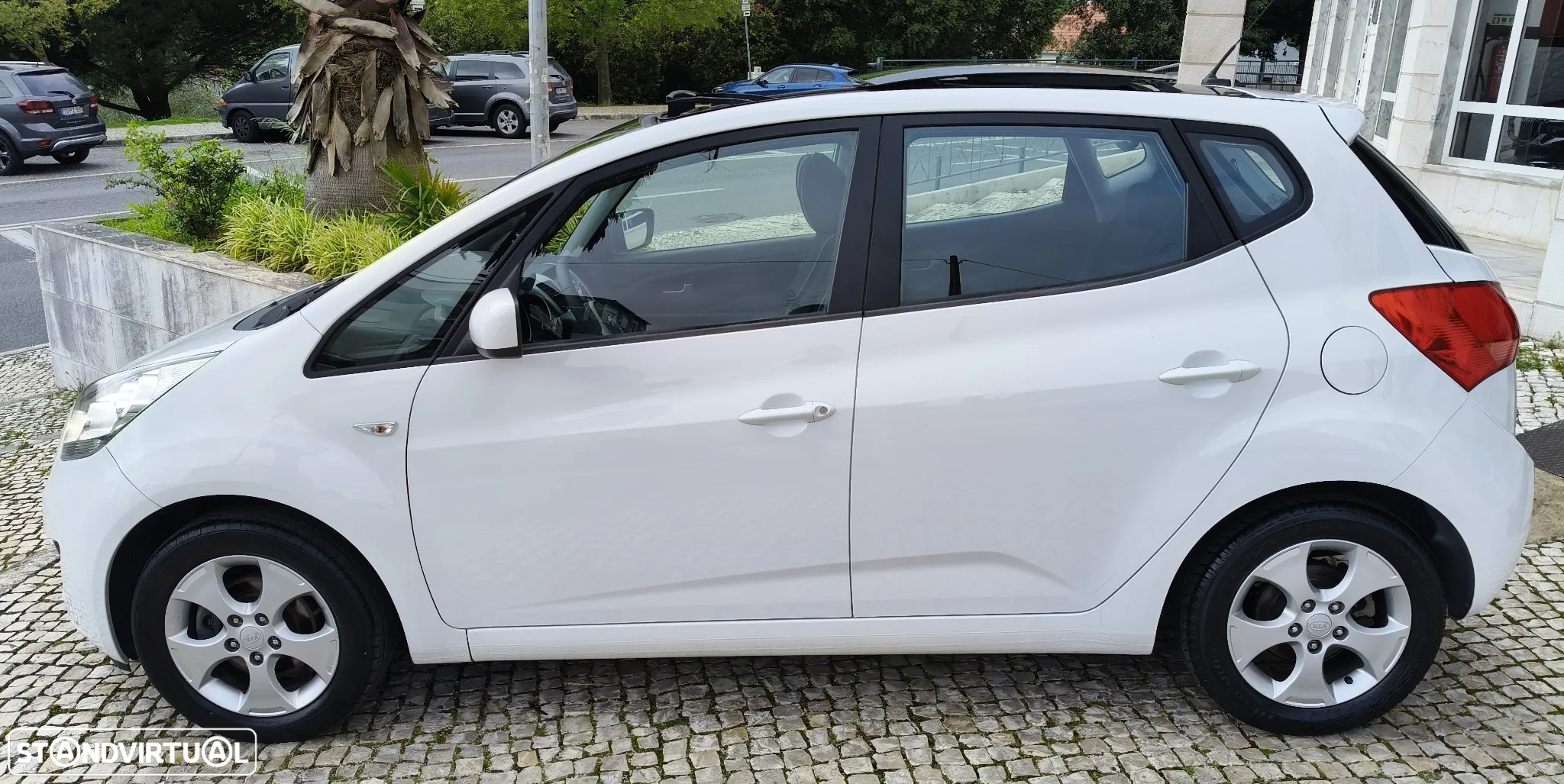 Kia Venga 1.4 CRDi EX ISG - 7