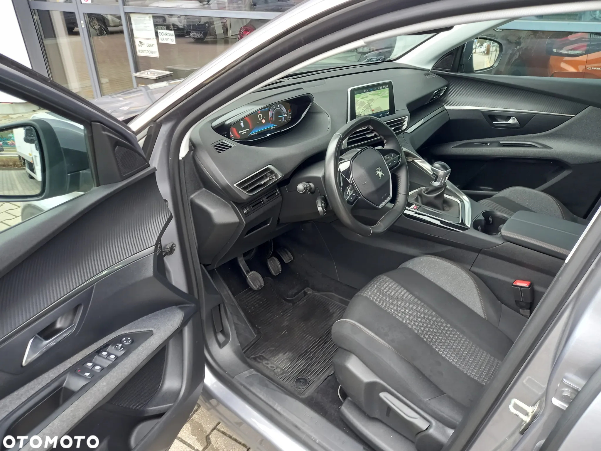 Peugeot 3008 1.5 BlueHDi Active S&S - 4