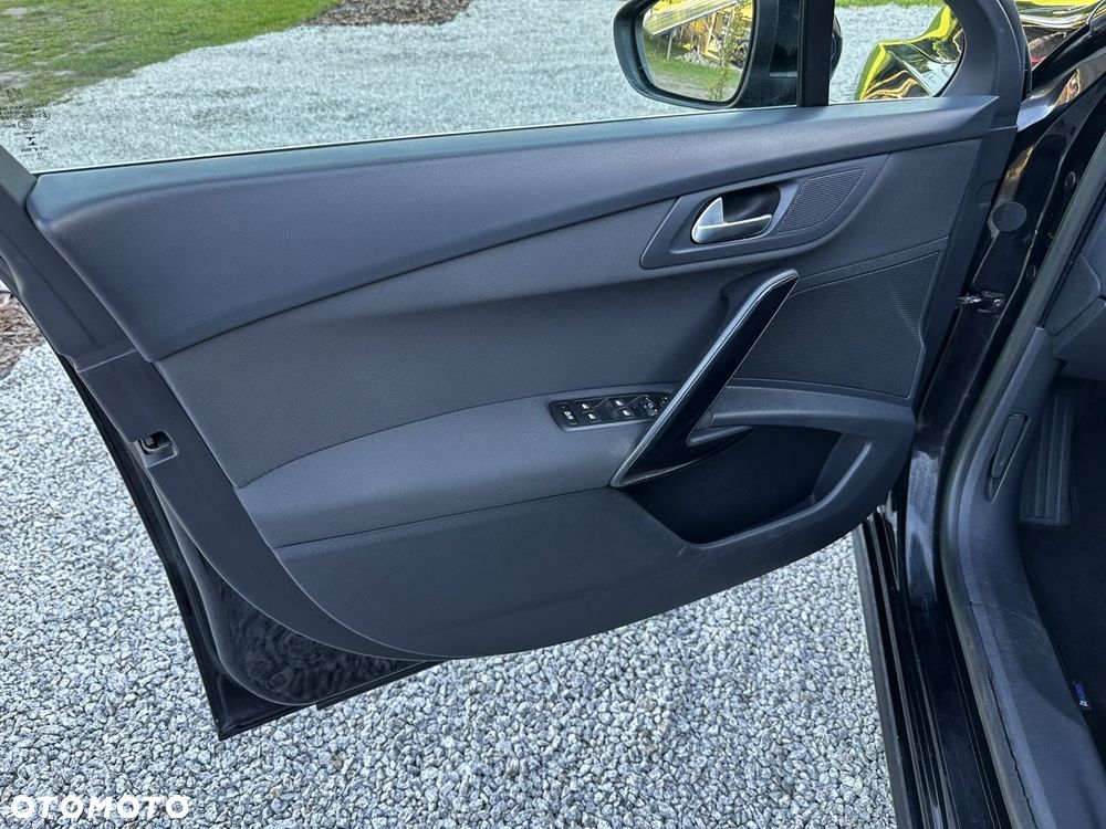 Peugeot 508 HDi FAP 160 Allure - 5