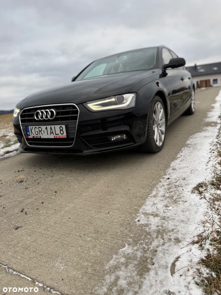 Audi A4 Avant 2.0 TDI Limited Edition - 8