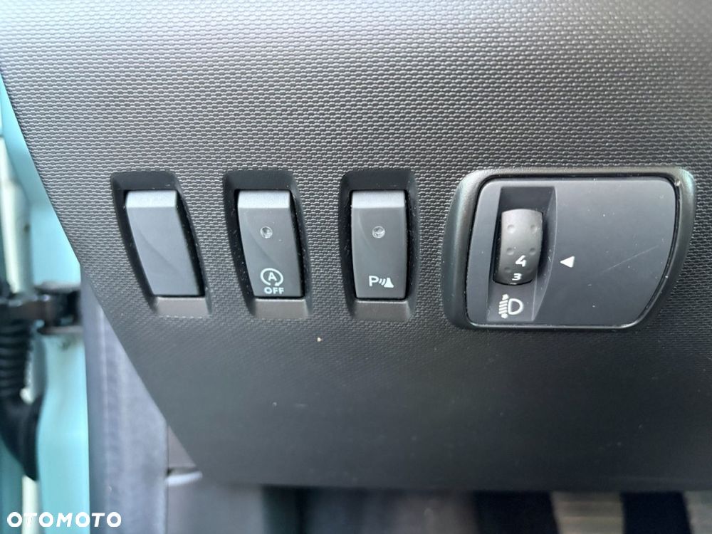 Renault Twingo SCe 70 Start&Stop Intens - 17