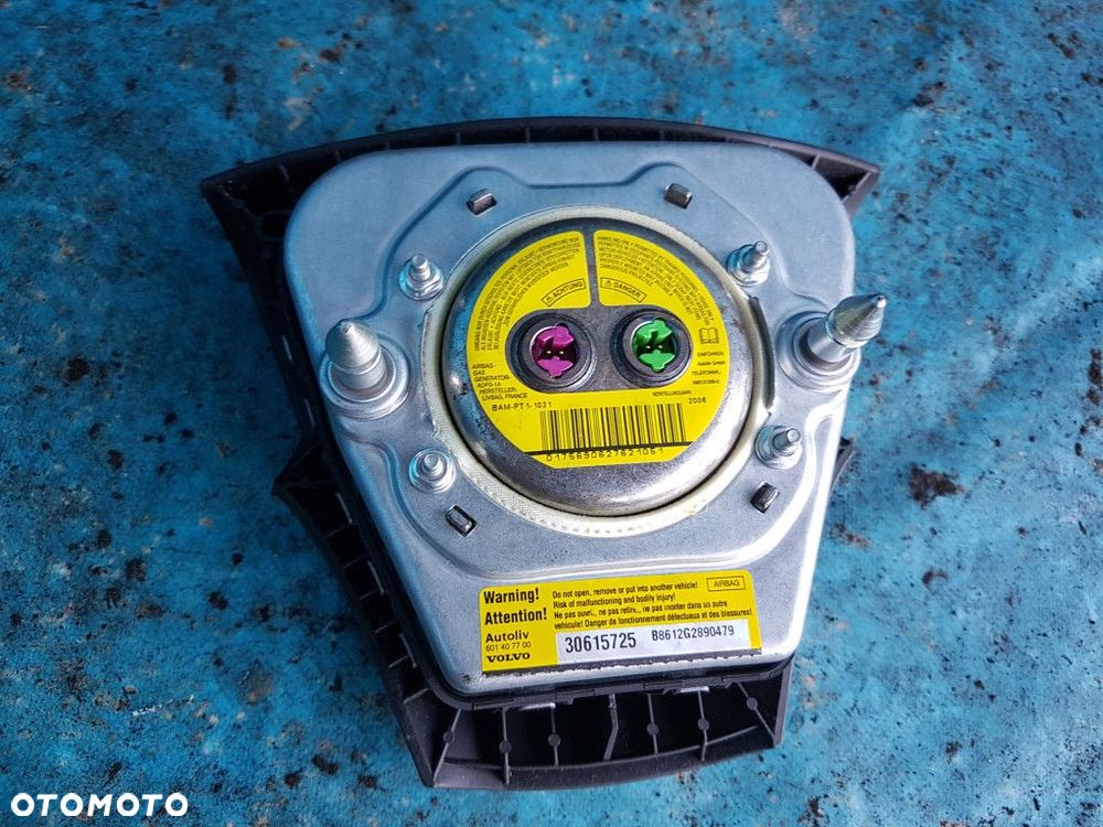 VOLVO V50 DESKA ROZDZIELCZA , PODUSZKI, PASY - 3