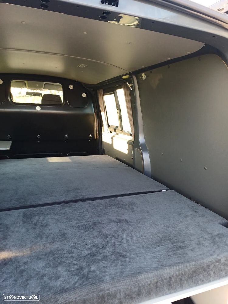 VW Transporter California T6.1 Beach Tour - 10