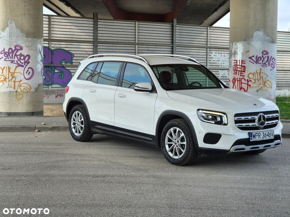 Mercedes-Benz GLB 200 7G-DCT - 10