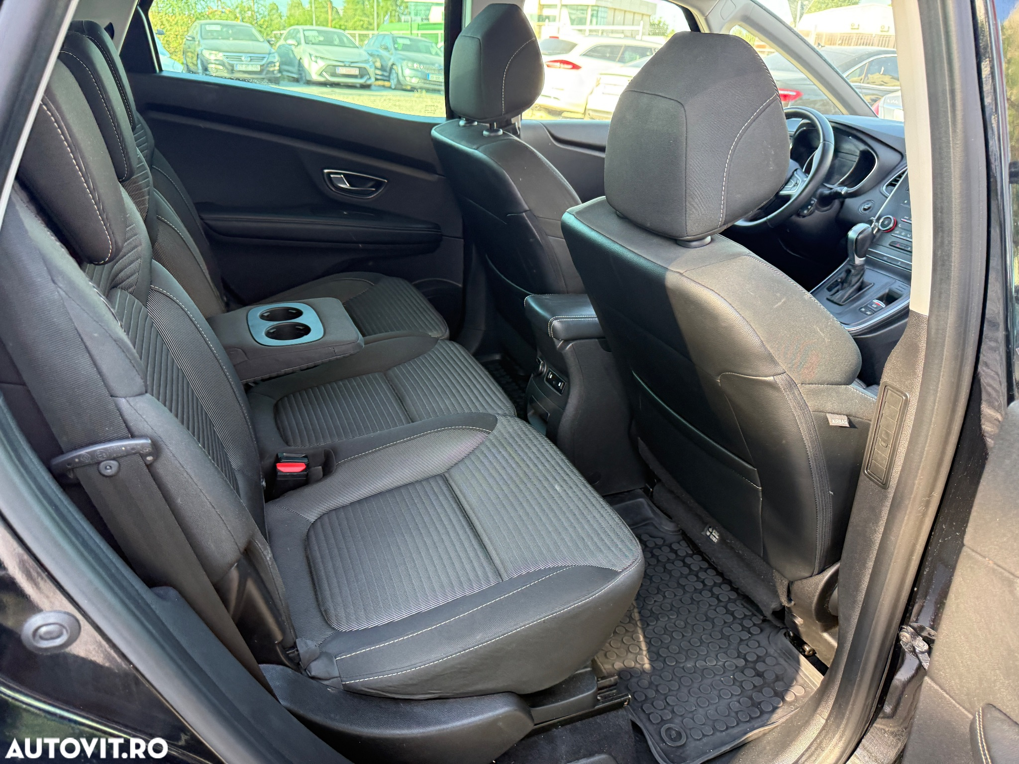 Renault Scenic BLUE dCi 120 EDC BOSE EDITION - 23