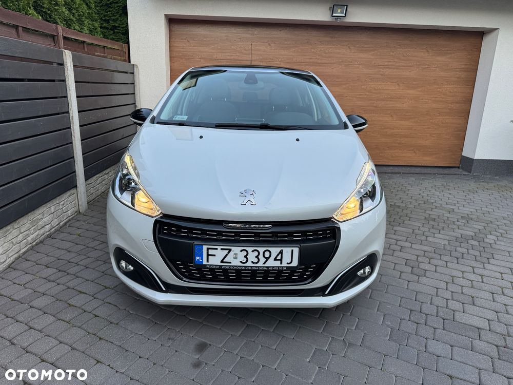 Peugeot 208 1.2 PureTech Allure S&S - 2