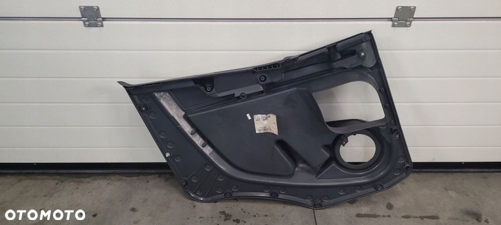 TAPICERKA DRZWI IVECO EUROCARGO E6 RH 504266737 - 2