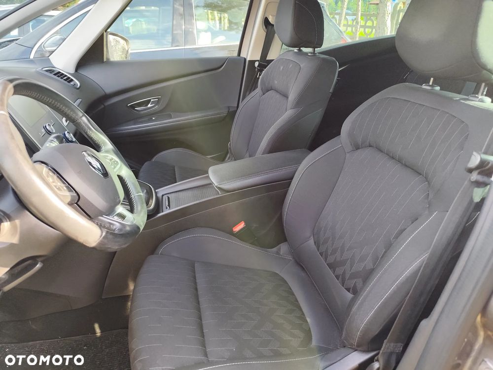 Renault Scenic - 15