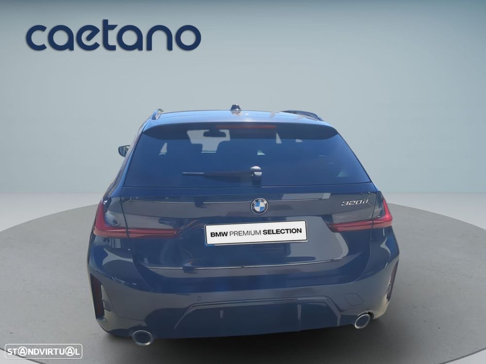 BMW 320 d Pack Desportivo M Auto - 7