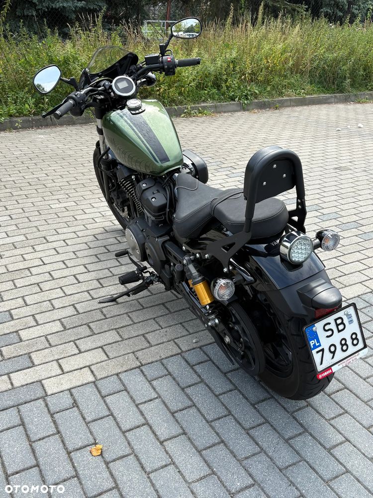 Yamaha XVS - 8