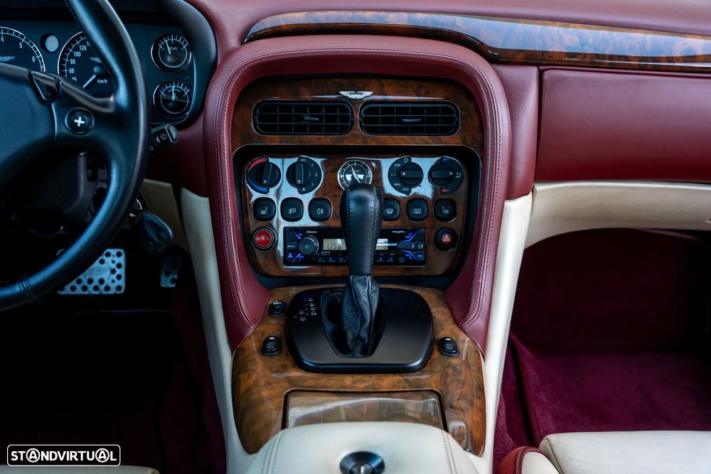 Aston Martin DB7 Vantage Coupé - 20