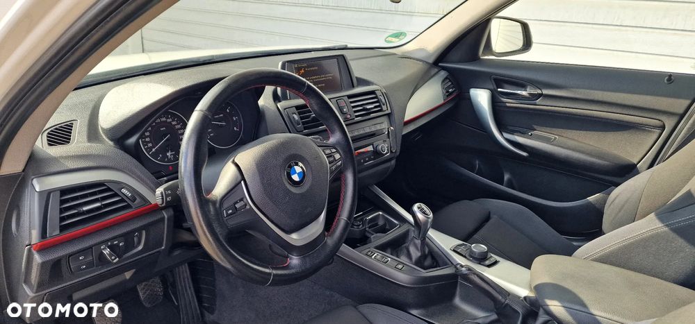 BMW Seria 1 118d DPF Edition Sport - 13