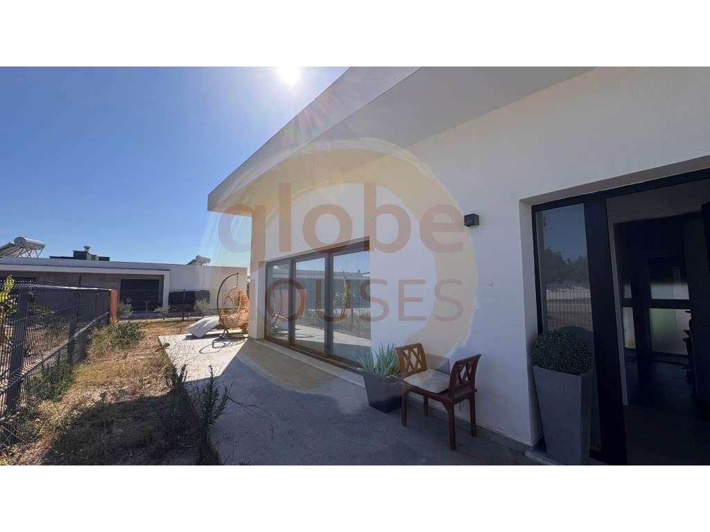 MORADIA T2 LAGOA DE ALBUFEIRA - Grande imagem: 2/26