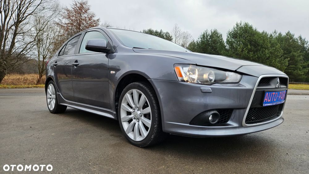 Mitsubishi Lancer 1.8 Intense - 17