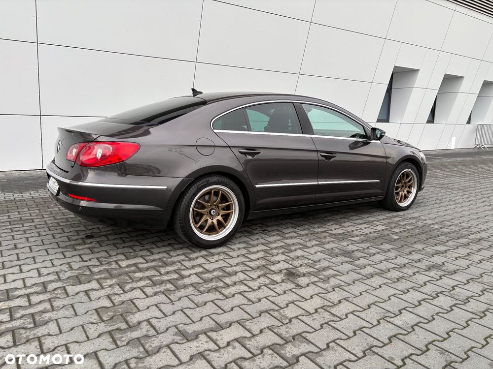 Volkswagen Passat CC - 4
