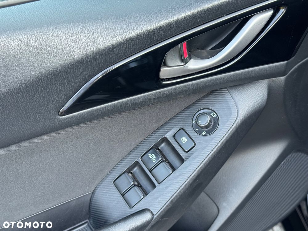 Mazda 3 SKYACTIV-G 120 Sports-Line - 32