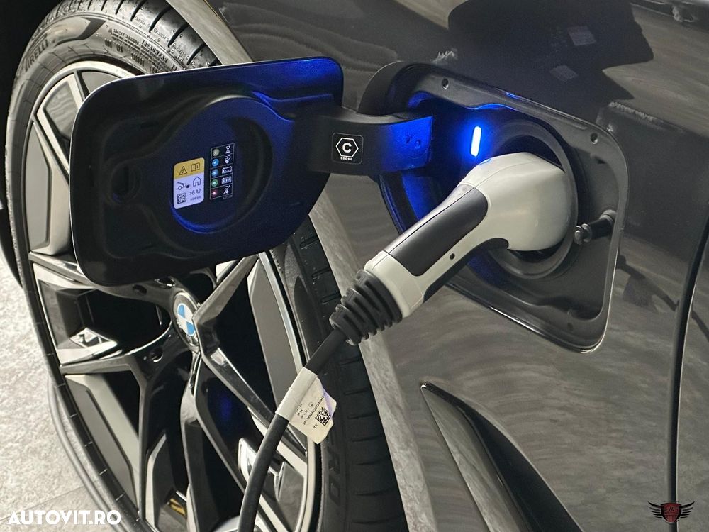 BMW Seria 5 545e xDrive Aut. M Sport Edition - 19