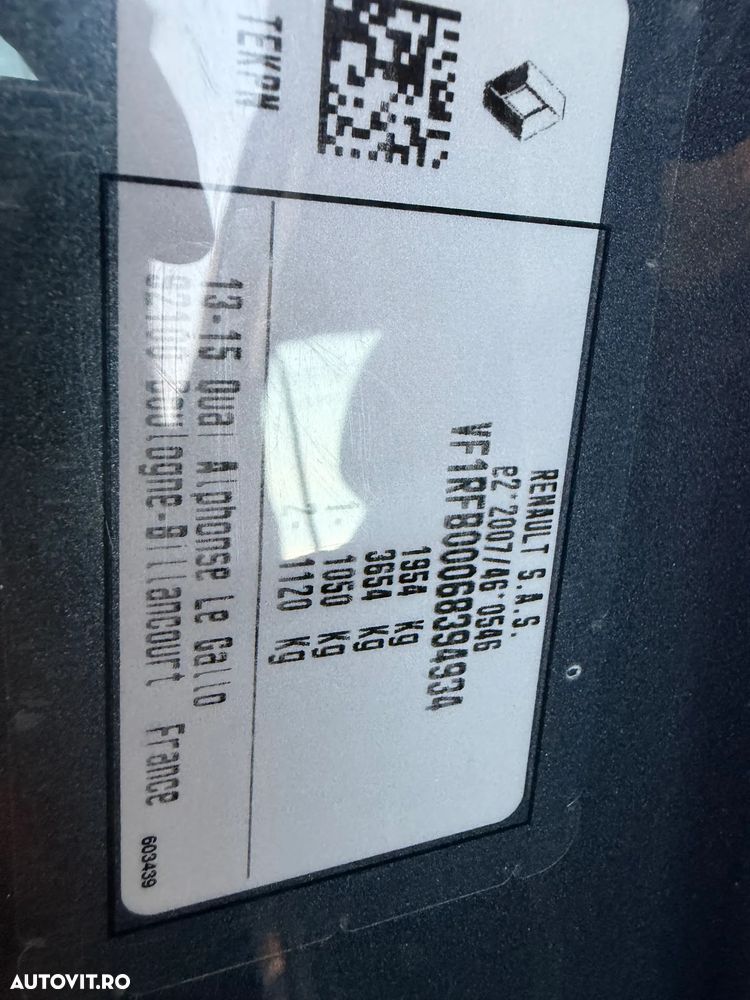 Renault Megane BLUE dCi Limited - 8