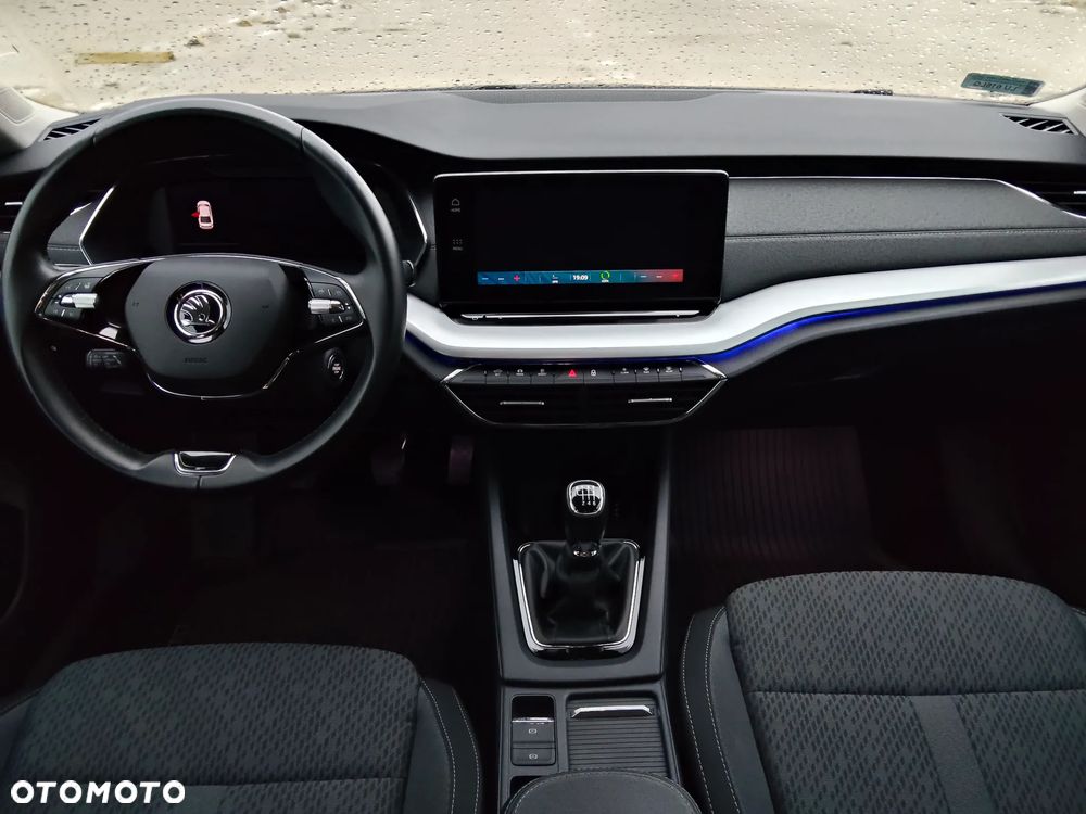 Skoda Octavia 1.5 TSI ACT Style - 9