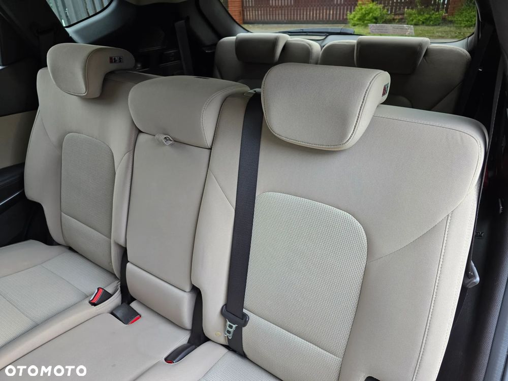 Hyundai Santa Fe - 15