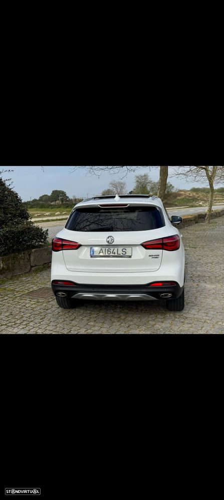 MG EHS 1.5 T-GDI Plug-in Hybrid Luxury - 6