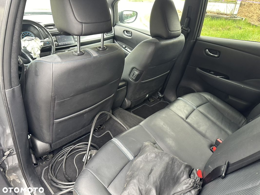 Nissan Leaf 40kWh Tekna - 14