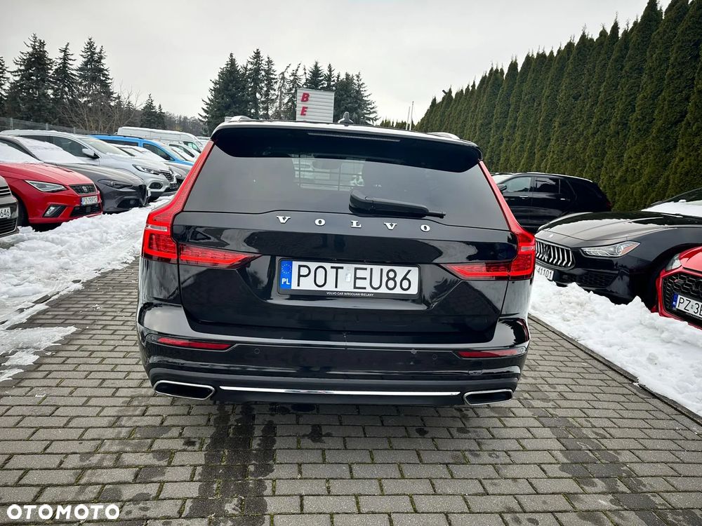 Volvo V60 B3 B DKG Momentum Pro - 6