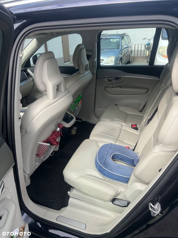 Volvo XC 90 - 6