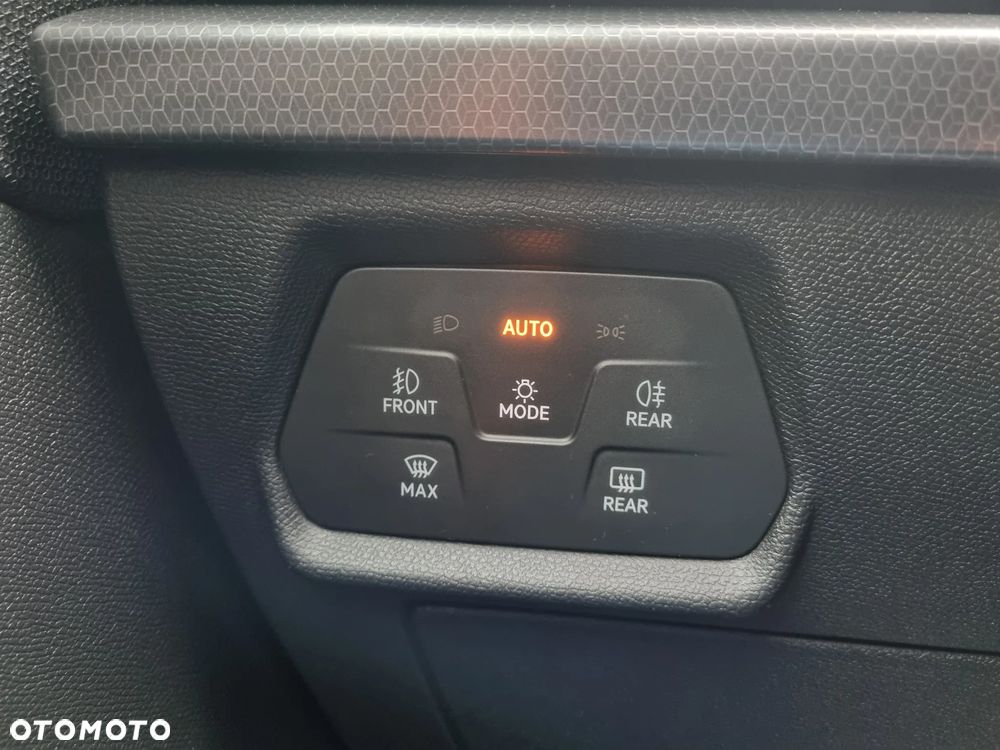 Seat Leon 2.0 TDI DPF Start&Stop DSG Style - 14