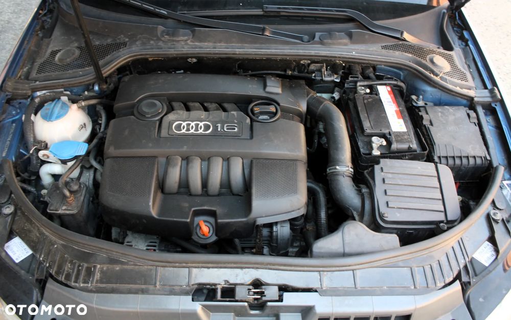 Audi A3 3-drzwiowe 1.6 S line Sportpaket (plus) - 8