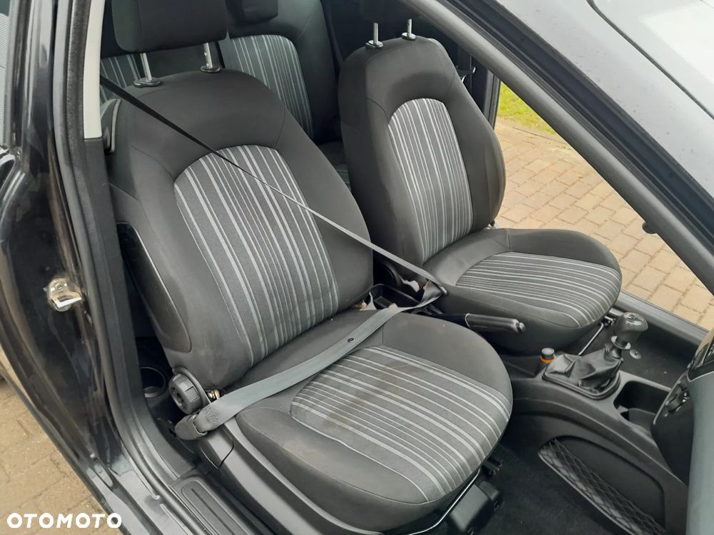 Fiat Grande Punto 1.4 8V - 17