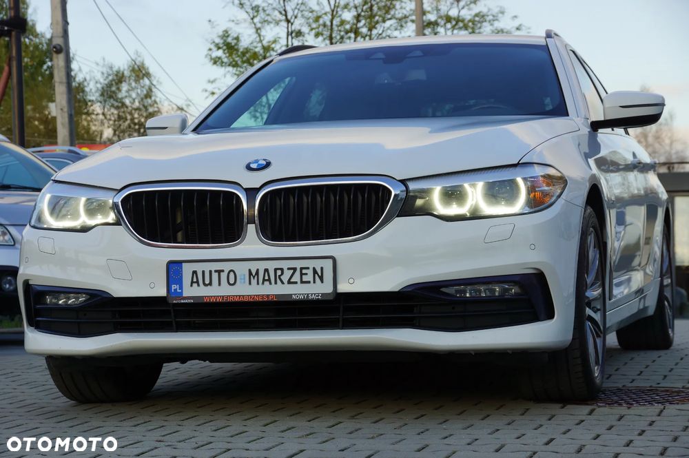 BMW Seria 5 520d xDrive Sport Line - 4