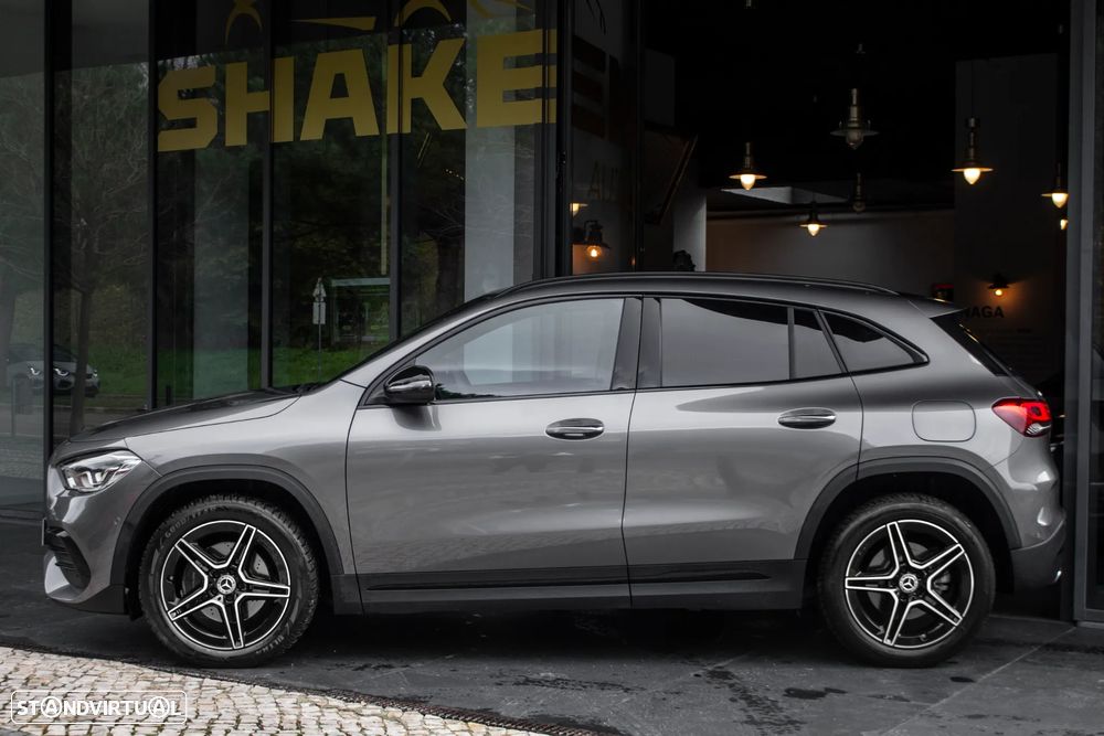 Mercedes-Benz GLA 250 e AMG Line - 2