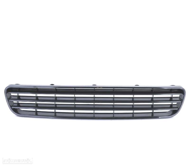 GRELHA AUDI A3 8L 96-03 PRETA - 2