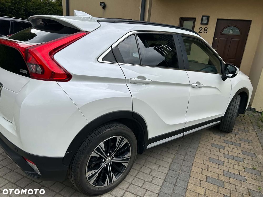 Mitsubishi Eclipse Cross 1.5 T GPF Intense Pro CVT 4WD - 4