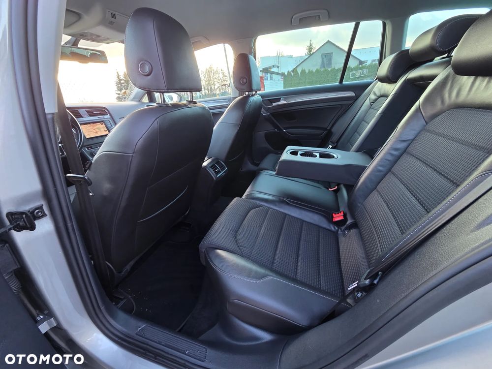 Volkswagen Golf Variant 2.0 TDI BMT 4Mot Highline - 21