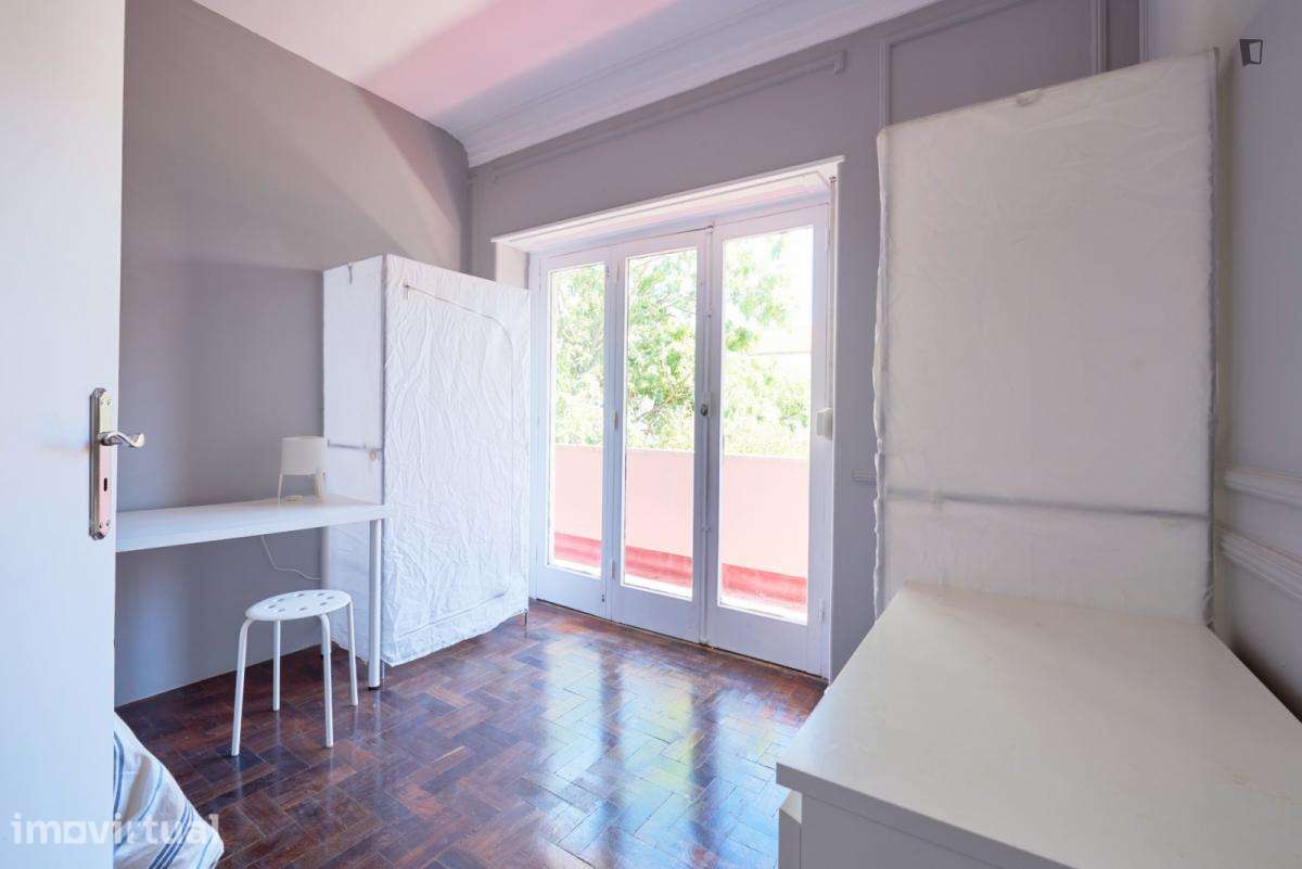 Quarto - localizado em Entrecampos Lisbon - Grande imagem: 3/12