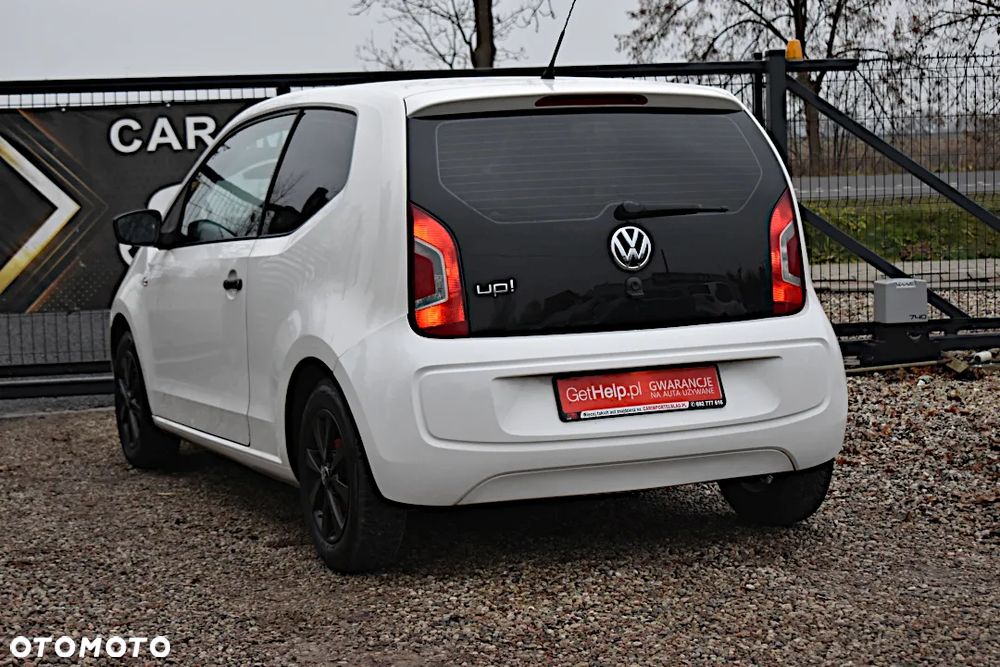 Volkswagen up! take - 17