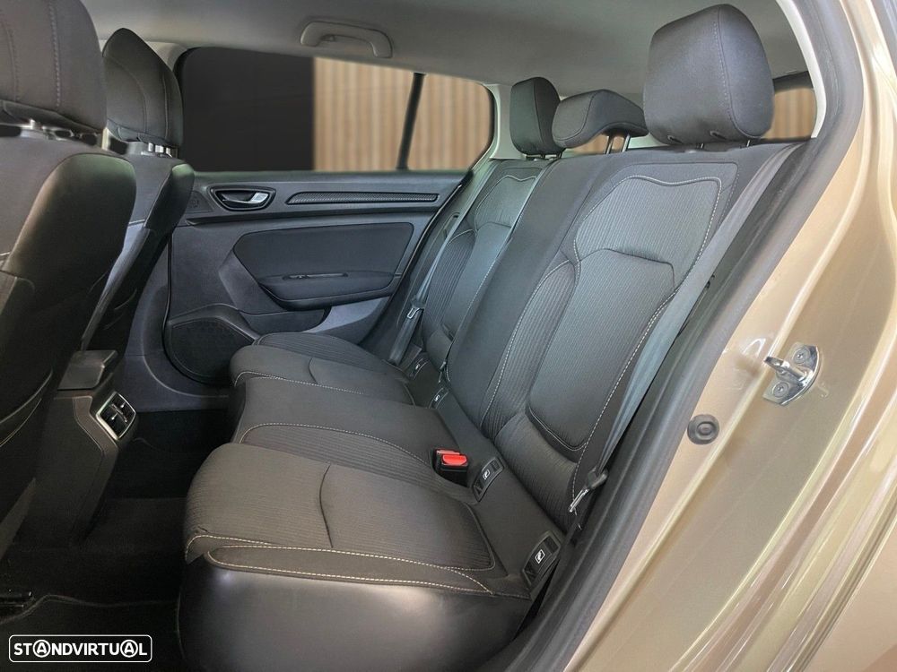 Renault Mégane Sport Tourer 1.5 dCi Limited EDC - 8