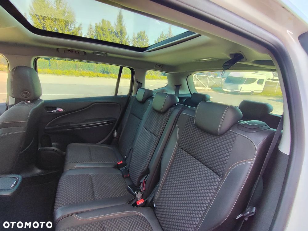 Opel Zafira 1.4 Turbo Automatik Business Edition - 18