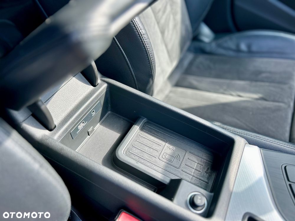 Audi A4 Avant 2.0 TDI S tronic sport - 35